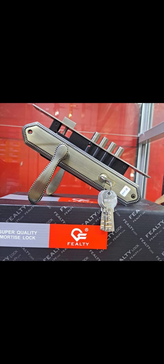 FEALTY LOCK